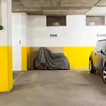 Hostee - Urban With Parking Lisbon