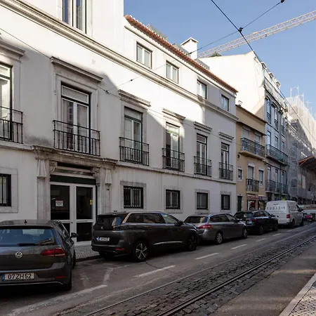 Hostee - Urban With Parking Διαμέρισμα *