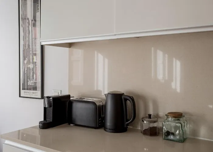 Διαμέρισμα Hostee - Urban With Parking *