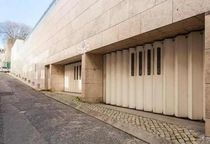 Διαμέρισμα Hostee - Urban With Parking *