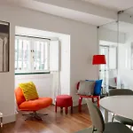 Hostee - Urban With Parking Apartamento *